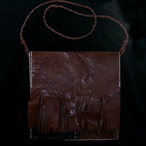 geanta confectionata manual din piele